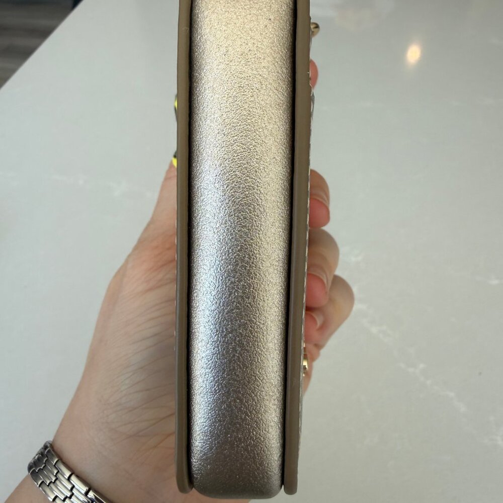 Coach Zip Card Case Gold nwot - Picture 6 of 12